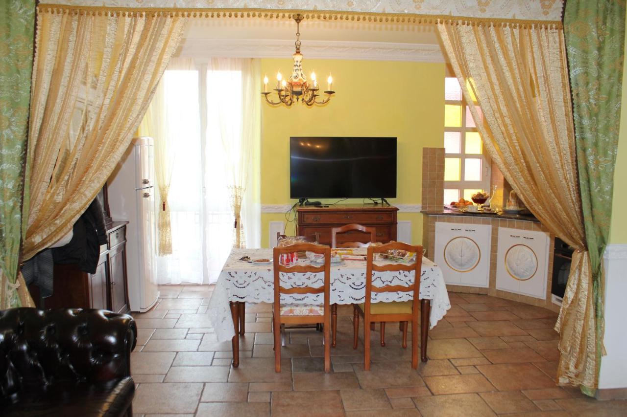 Bed And Breakfast Sopranos La Spezia Kültér fotó